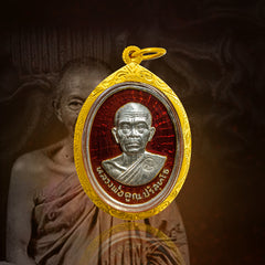 LP Khoon Half-Statue with Red Dragon Tooth