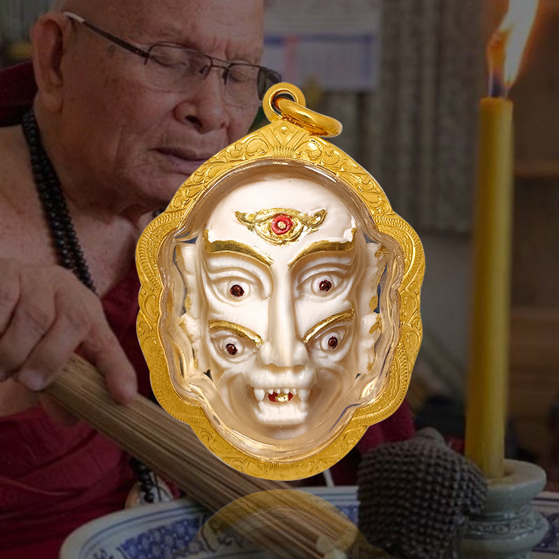 Ivory Five-Eyes Four-Ears Mask (Ruay Ruay Ruay Series)