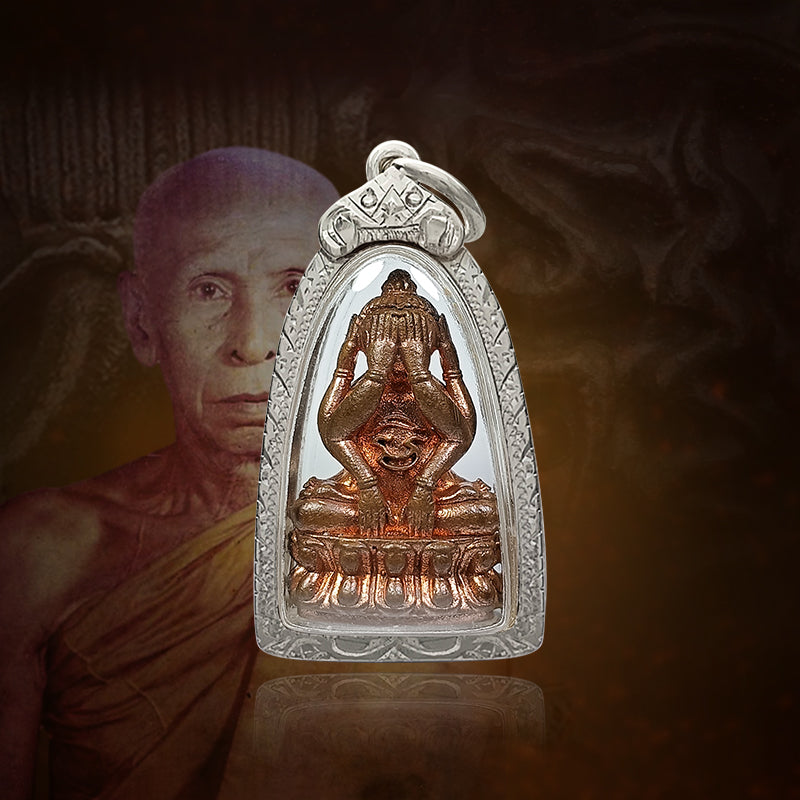 Six-Handed Phra Pidta